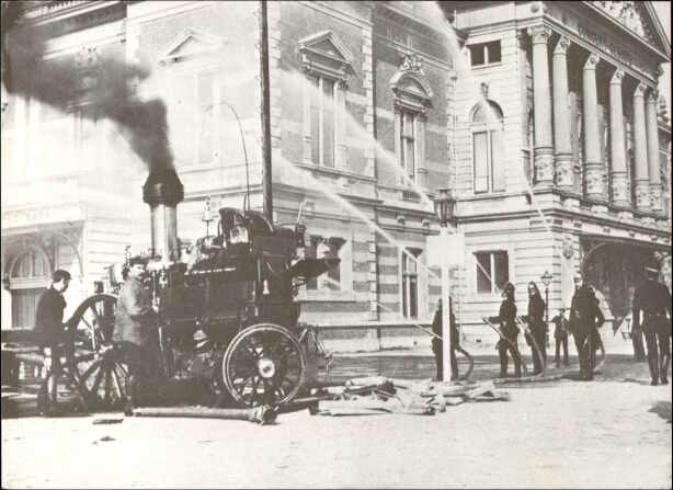 Oefenen van de Brandweer bij het Concertgebouw, 1894