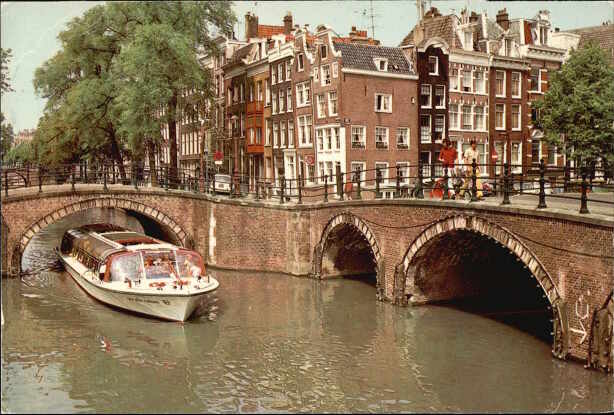 Amsterdam Holland Keizersgracht - Reguliersgracht bij de zeven bruggen